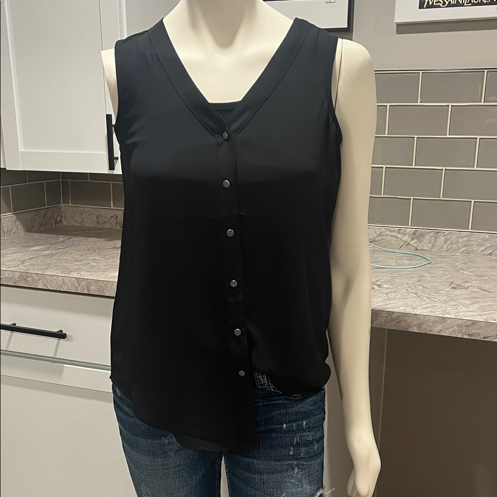 Maurices Black V-Neck Button-Front Sleeveless Blouse